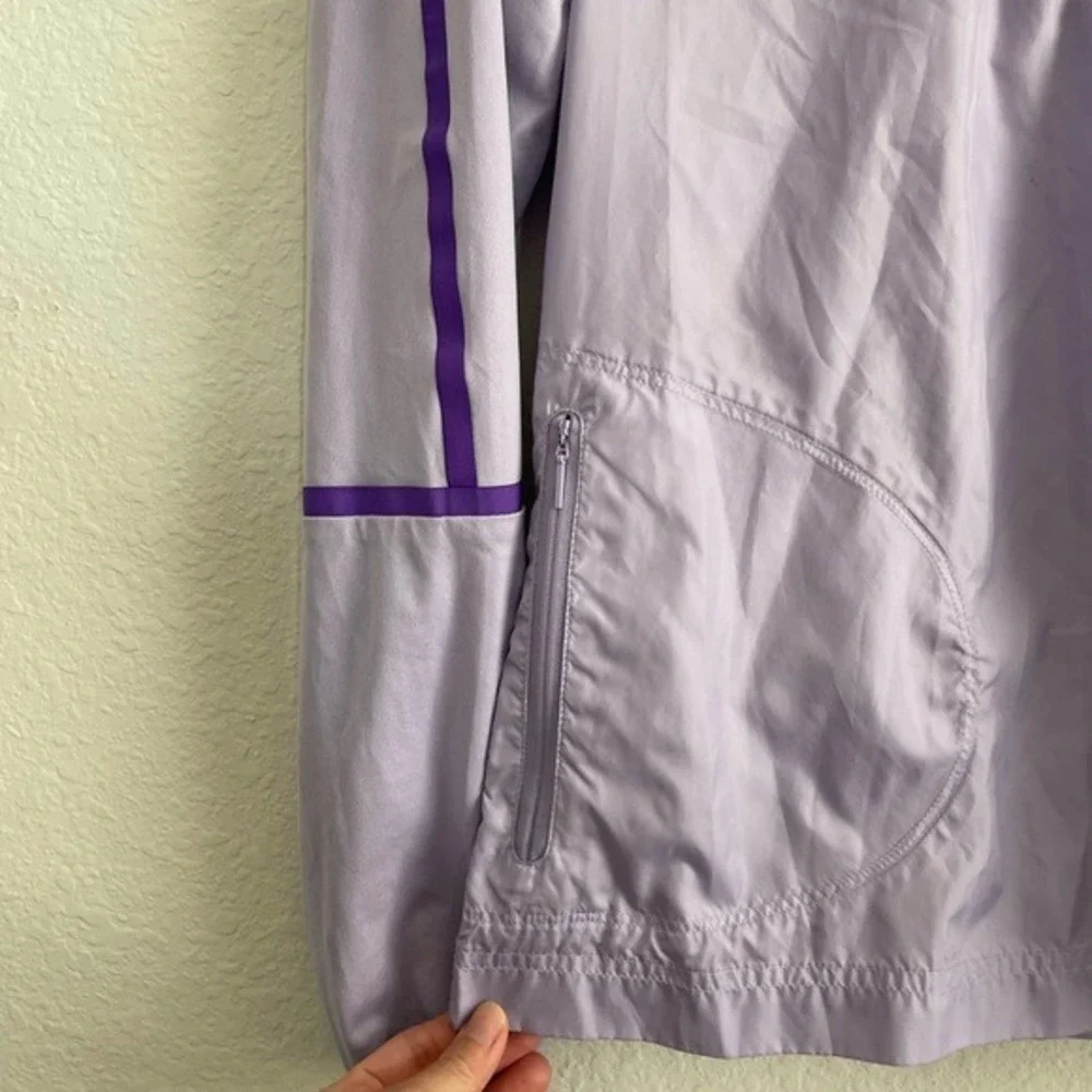 Nike Golf Womens S Windbreaker Pullover 1/4 Zip Reflective Purple Golf Running